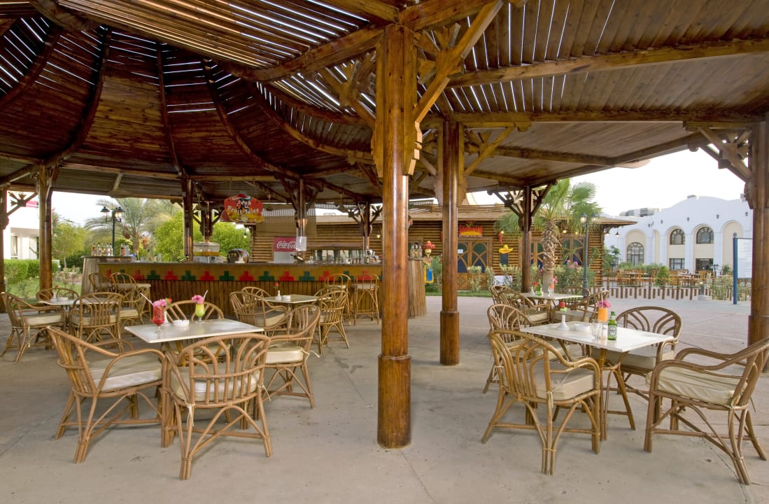 Restaurant Dreams Vacation Resort