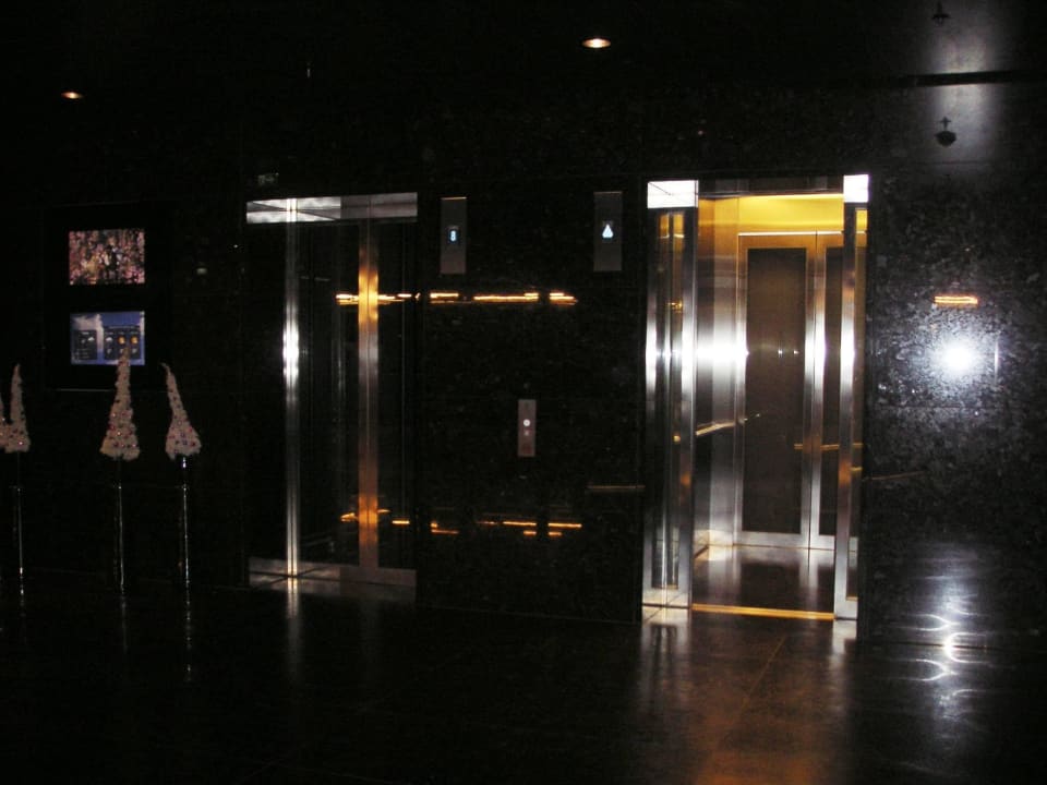 Aufzug Meliá Vienna