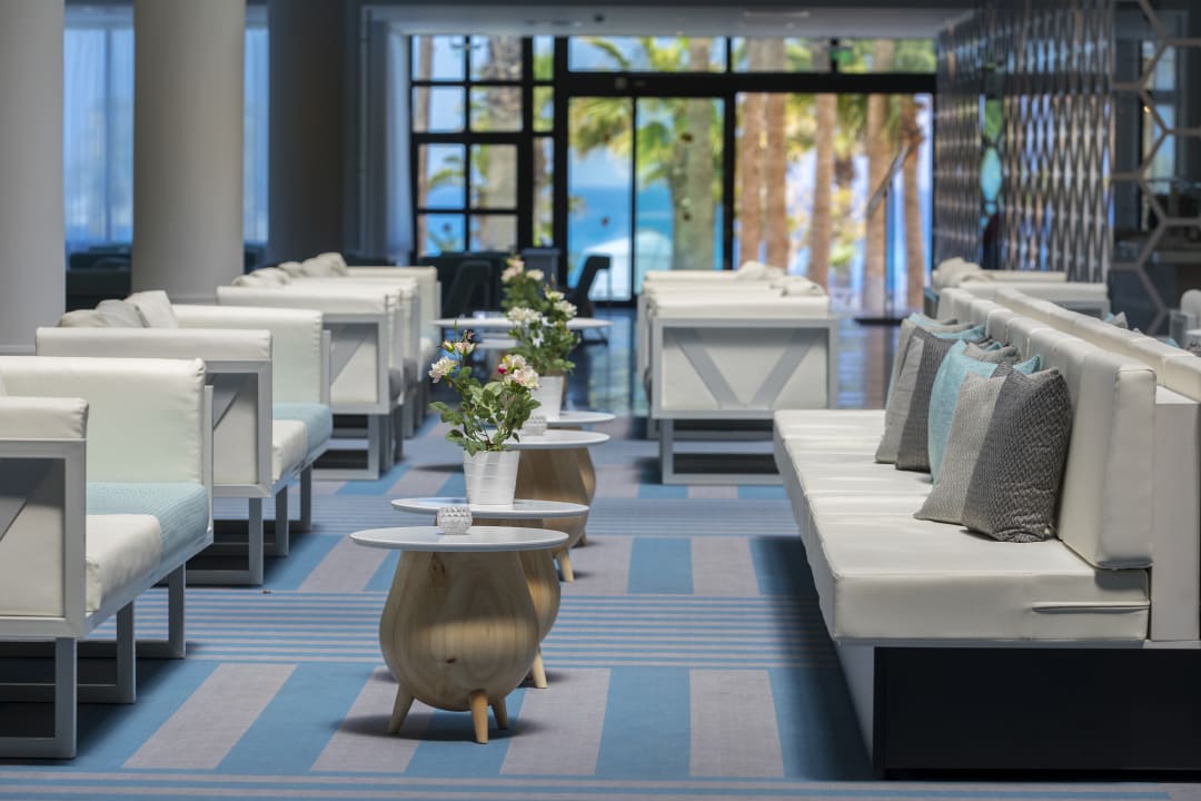 Lobby Anastasia Beach Hotel