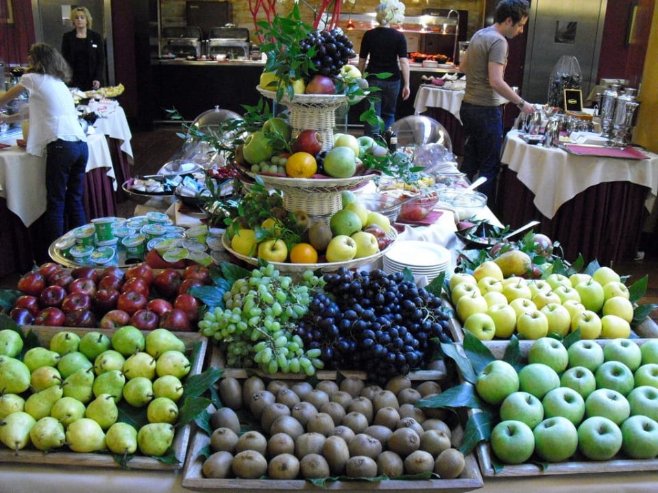 Frühstücksbuffet: Hier die Obstbar Hotel Enterprise