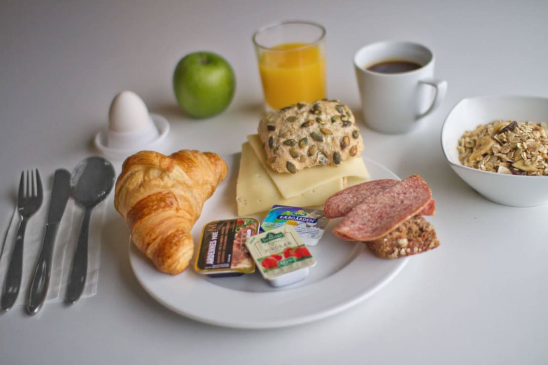 Breakfast Copenhagen Go Hotel