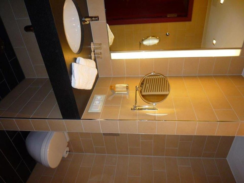  Bad - Executive Zimmer AMERON Köln Hotel Regent