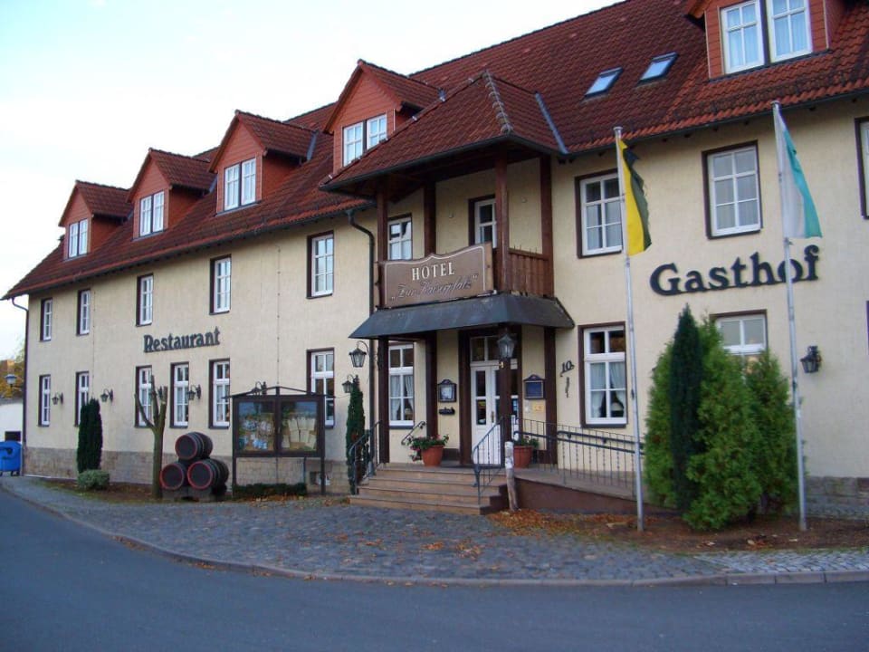 Hotel Zur Kaiserpfalz Zur Kaiserpfalz | Hotel•Restaurant•Spa