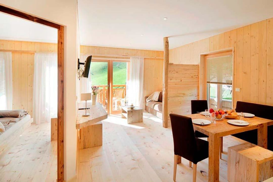 Appartementsuite "Bergwies" Wohnbereich Naturoase Schwemmerhof