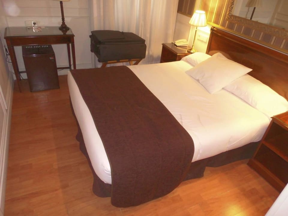 Einzelzimmer - als Doppelzimmer angeboten.. Casual Valencia de las Artes