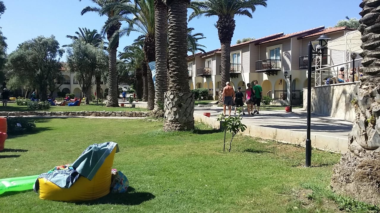Grünflächen Club Resort Atlantis