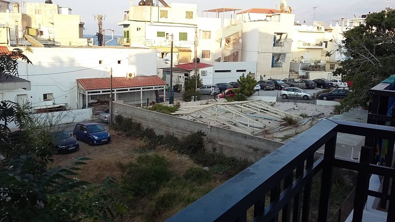 Meerblick ... naja ... Heronissos Hotel