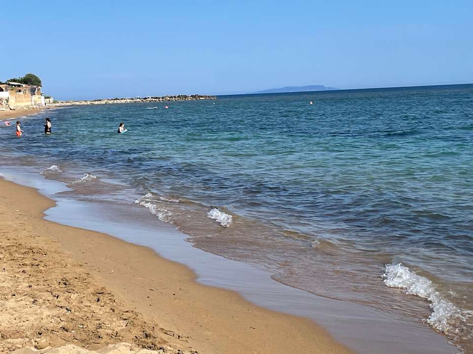 Strand Sandy Beach Resort