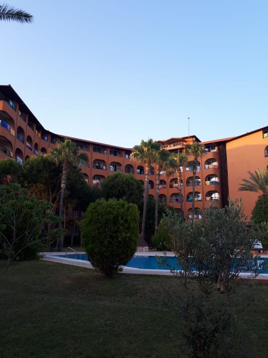 Gartenanlage Club Turtas Beach Hotel