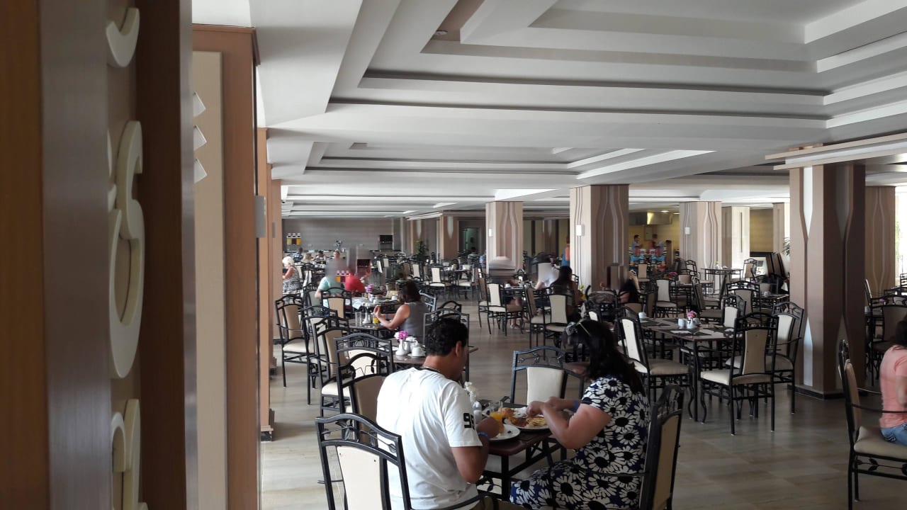 Hauptrestaurant Le Maché Pickalbatros Alf Leila Wa Leila Resort - Neverland Hurghada