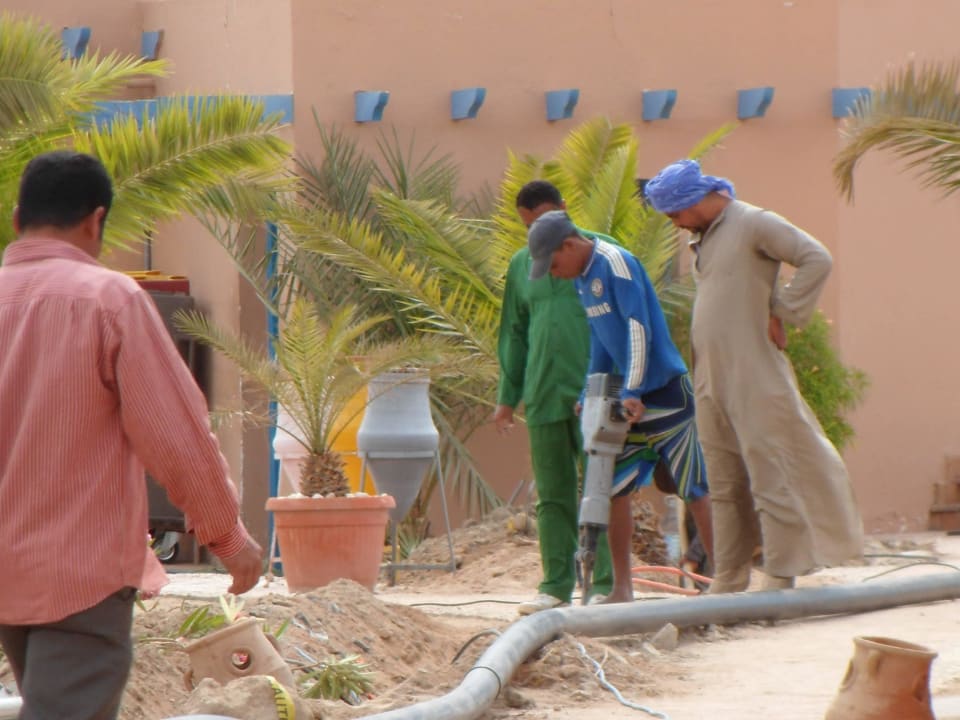 Auch hier wurde mit dem Presslufthammer gearbeitet Club Paradisio El Gouna, Red Sea