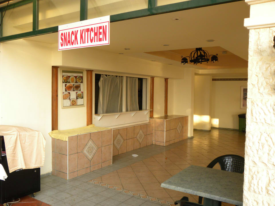 Strand Snack-Bar Aska Hotel Just in Beach