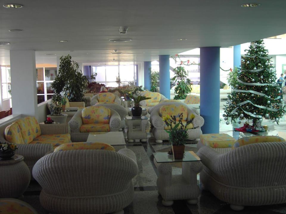 Im Eingangsbereich Club Hotel Drago Park