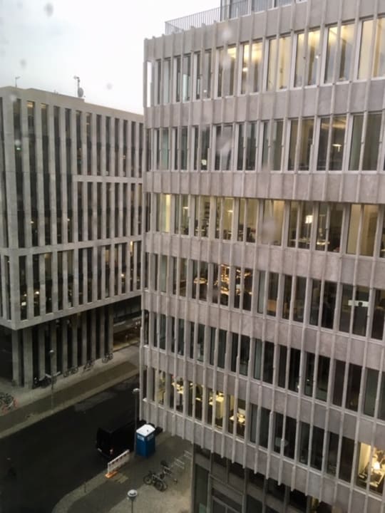 Ausblick IntercityHotel Berlin Hauptbahnhof