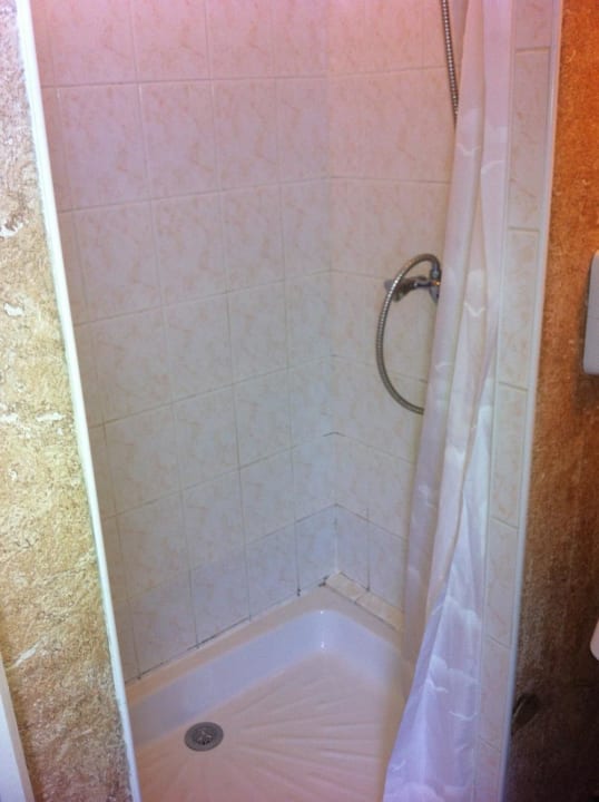 Badezimmer Inter-Hotel Terminus Le Havre