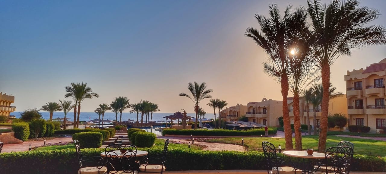 Gartenanlage Coral Hills Resorts & SPA