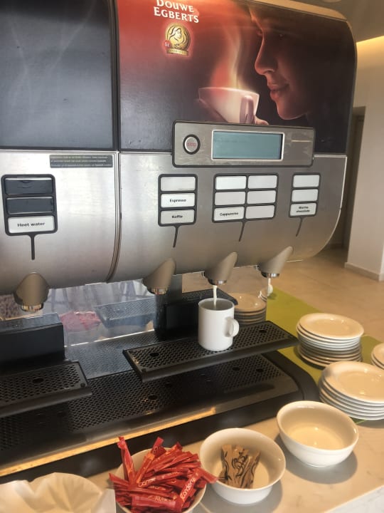 Gastro Harmony Crest Resort & Spa