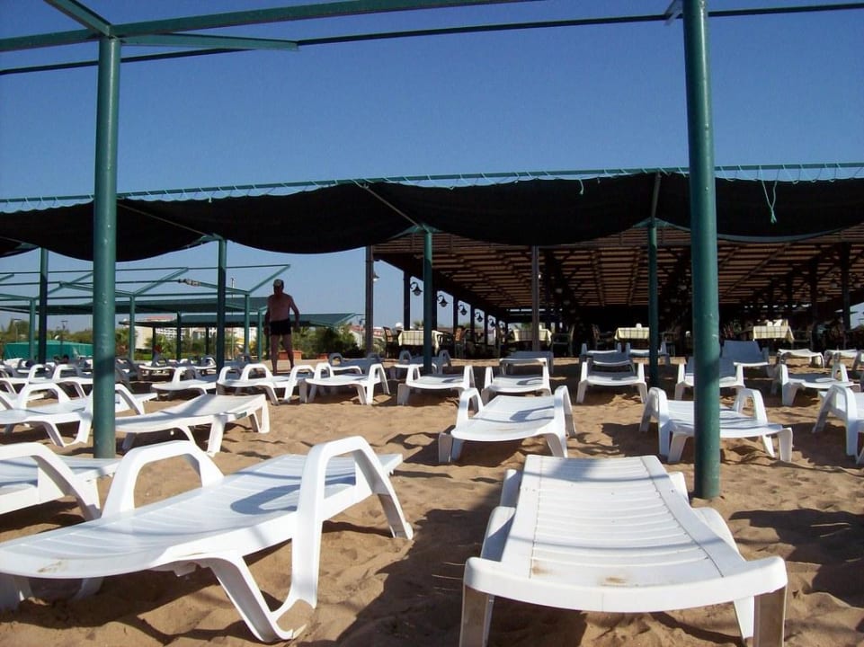 Sonnenschutz im November Grand Seker Hotel