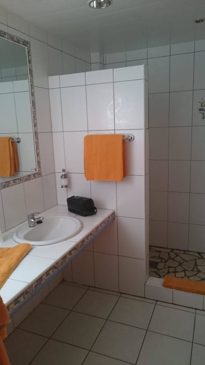 Großes Bad Marina Playa Suite Hotel