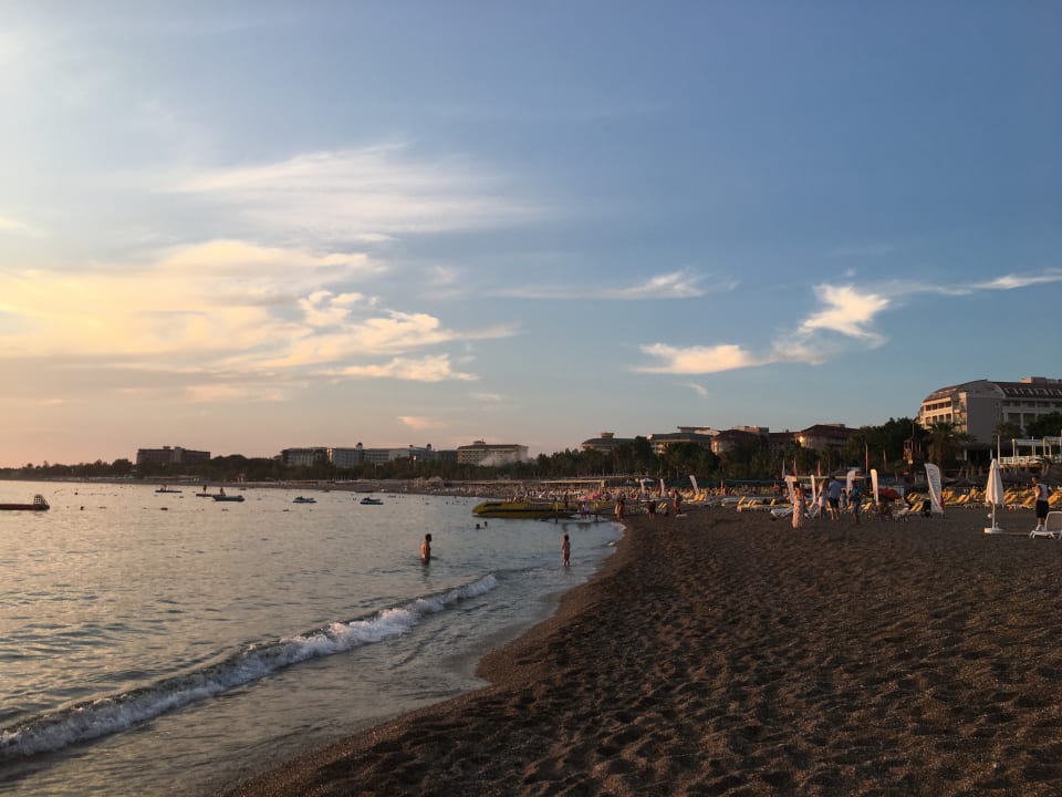 Strand Laguna Beach Alya Resort & Spa Hotel