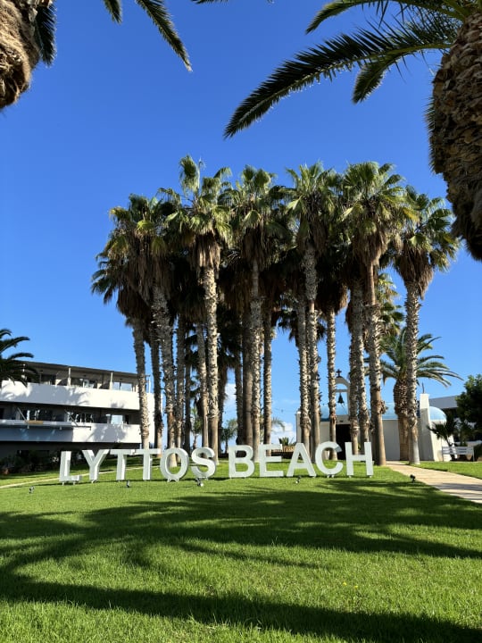 Gartenanlage Lyttos Beach Hotel