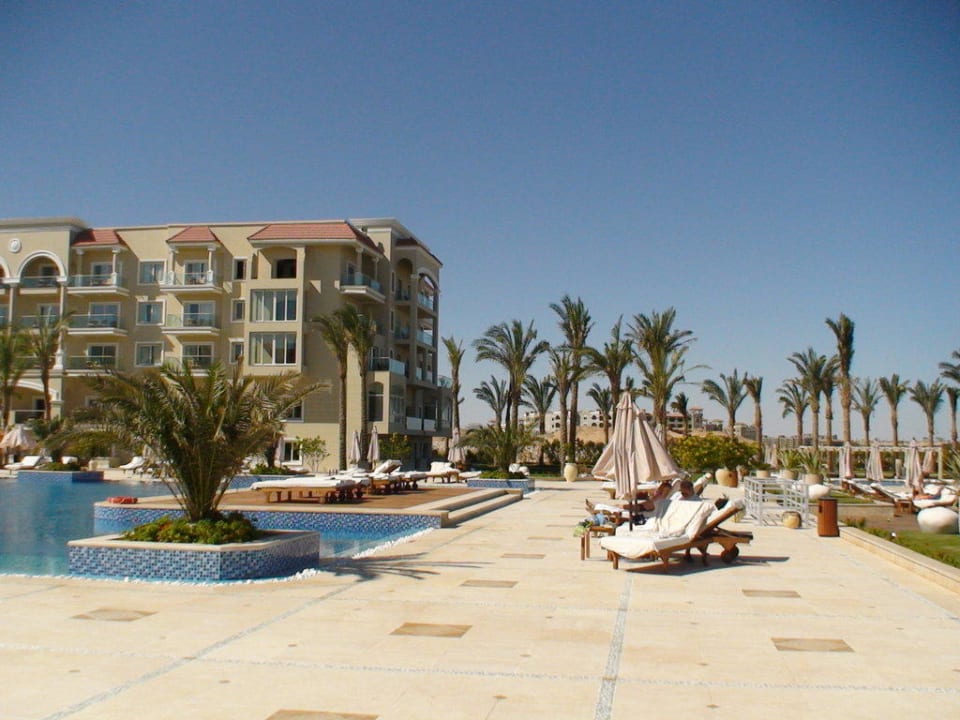 Ein kleiner Teil der großen Poolanlage Premier Le Reve Hotel & Spa