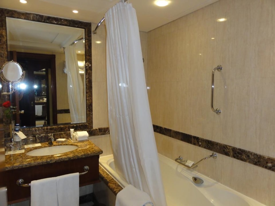 Bad Le Royal Méridien Beach Resort & Spa Dubai