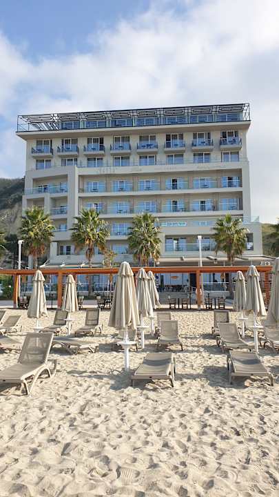Außenansicht AMR Hotel - Durres