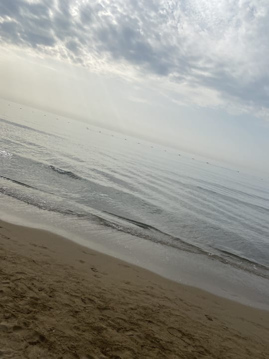 Strand Dream World Aqua Hotel