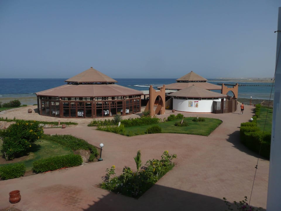 Panoramabar Three Corners Equinox Beach Resort