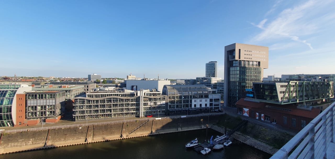 Ausblick Hotel Courtyard by Marriott Düsseldorf Hafen