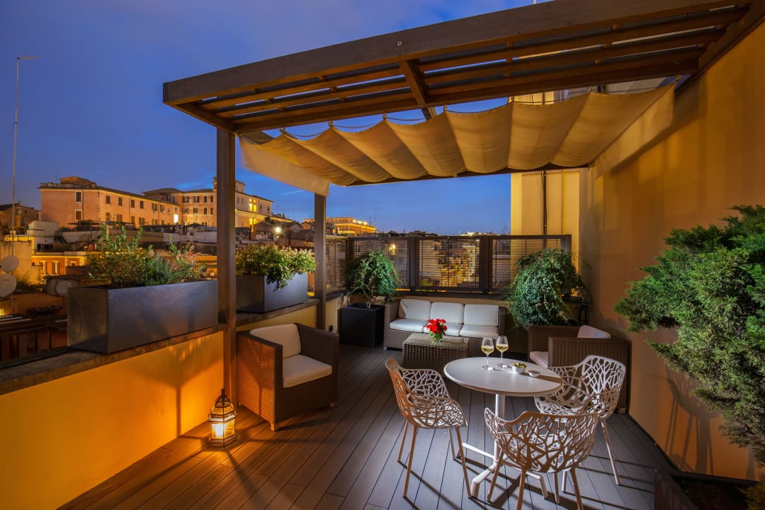 Zimmer Monti Palace Hotel