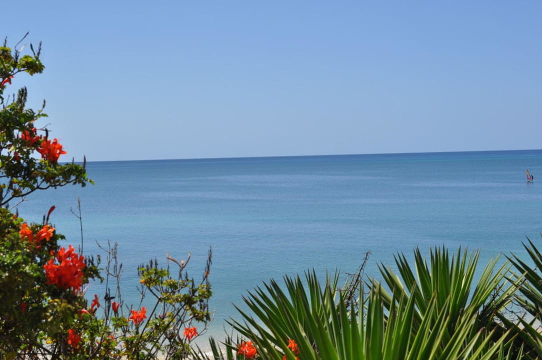 Blick auf den Strand SBH Hotel Taro Beach