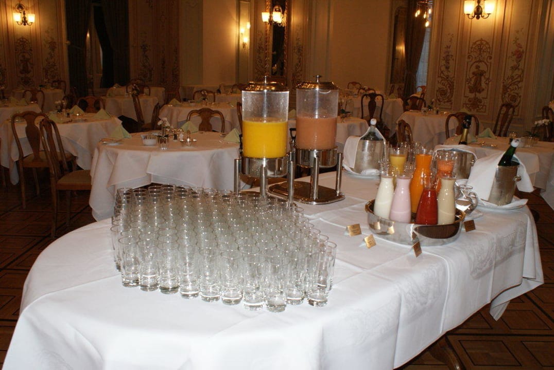 Frühstück Grand Hotel Kronenhof Pontresina