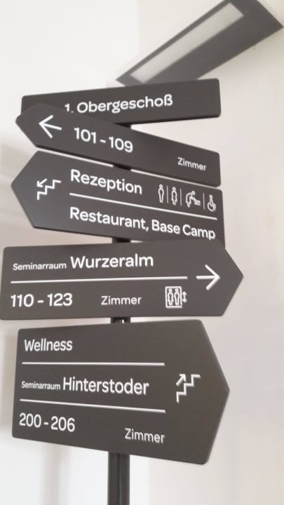 Wegweiser im Hotel JUFA Hotel Spital am Pyhrn