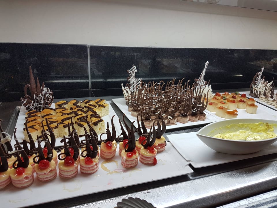 Abendbuffet Bahia Principe Luxury Esmeralda