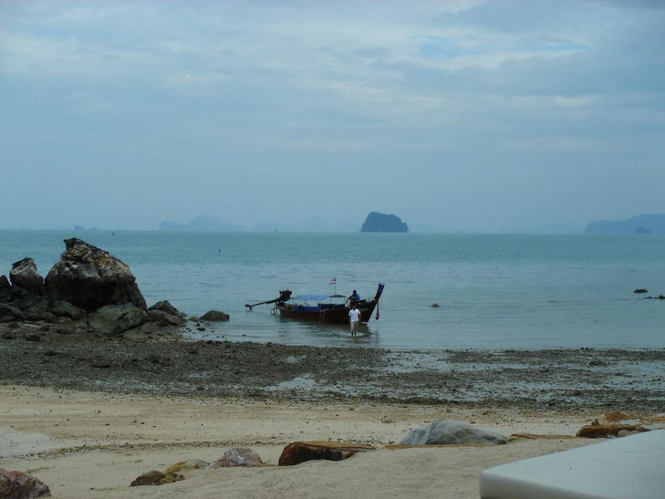 Shuttle Boot nach Hong Island bei Ebbe Phulay Bay, a Ritz Carlton Reserve