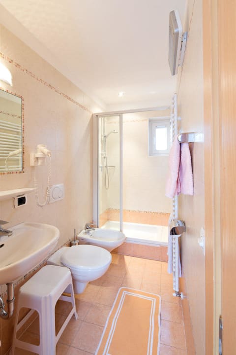 Bad Wohnung YELLOW Haus Angelika