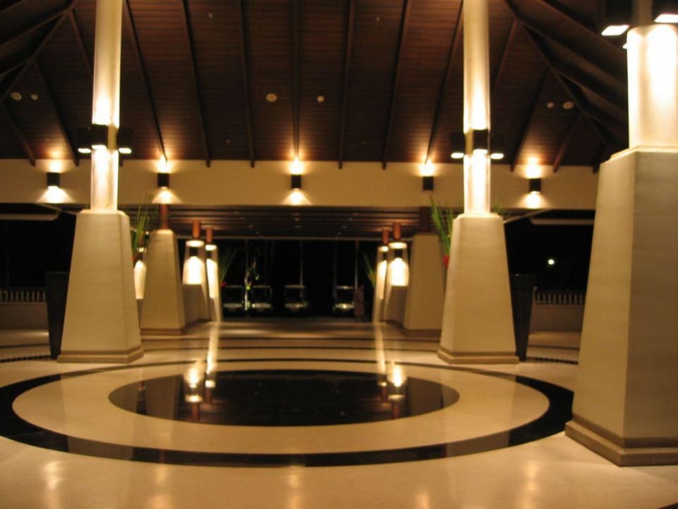 Lobby Dusit Thani Krabi Beach Resort