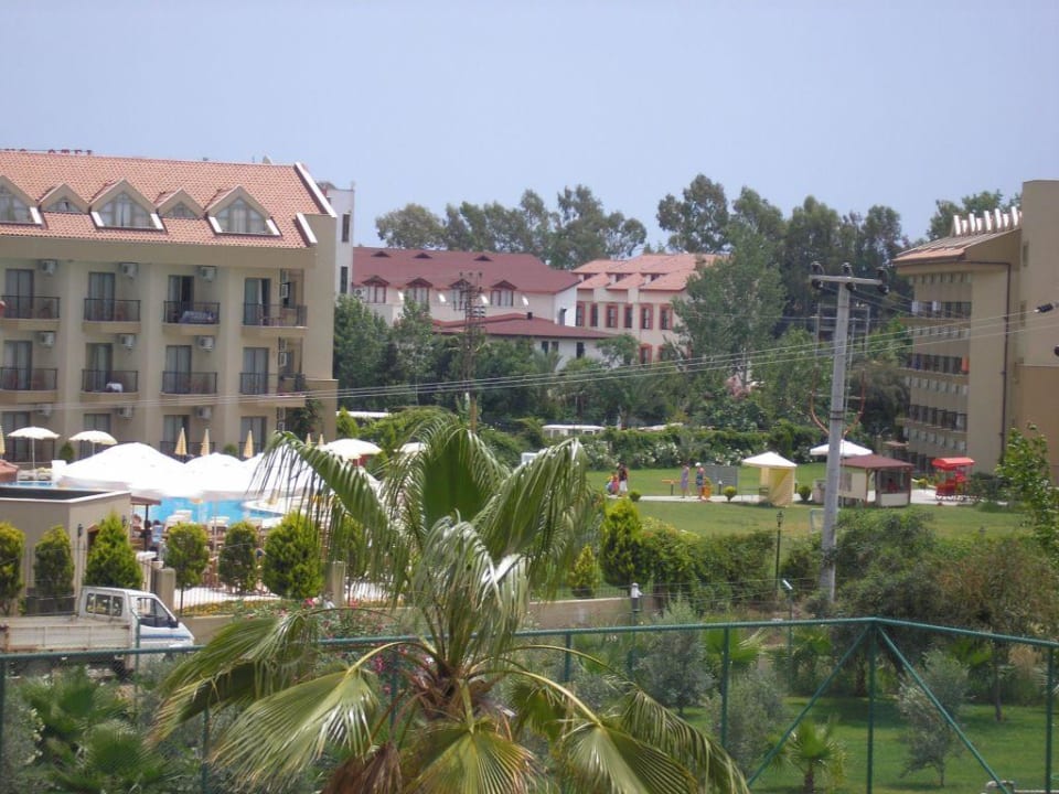 Blick zum Viktory Resort Hotel Orfeus Park