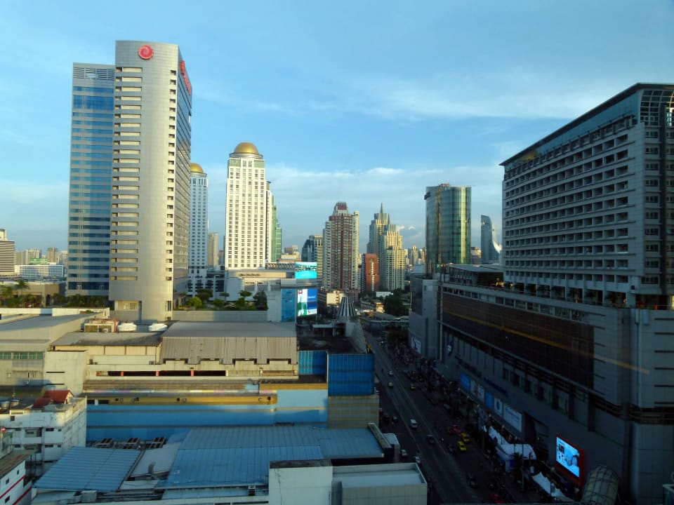 Aussicht aus dem Zimmer Hotel Glow Pratunam