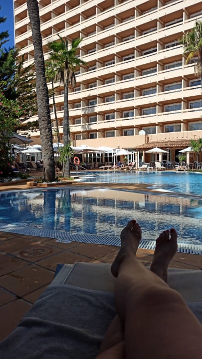 Pool Valentin Reina Paguera