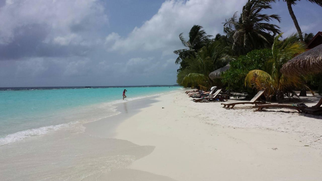 Strandbereich Superior-Room Kurumba Maldives
