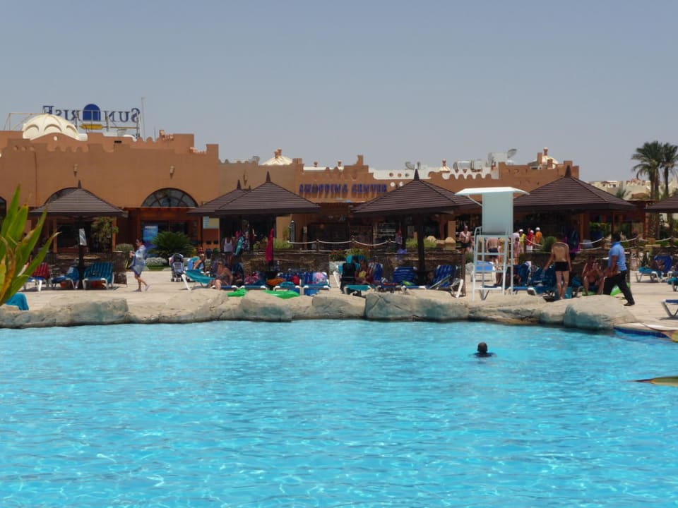 Hauptpool SUNRISE Royal Makadi Resort