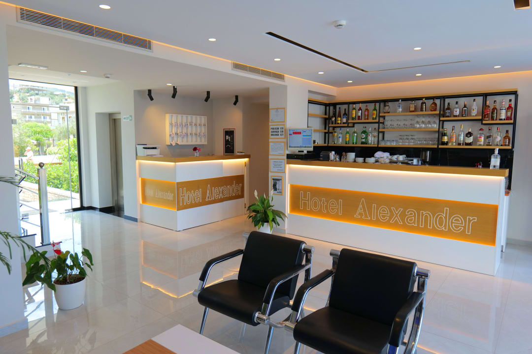 Lobby Alexander Hotel