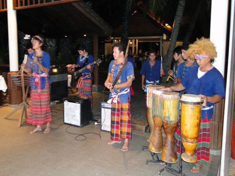 Tolle Band Paradise Beach Resort, Samui