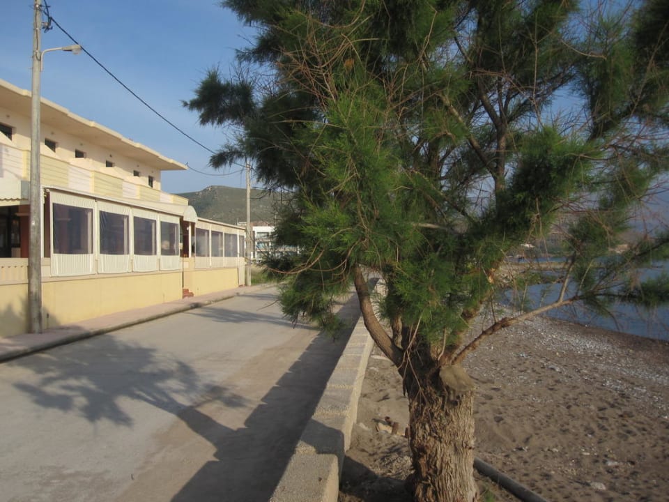 Jídelna s výhledem na moře Hotel Christina Beach