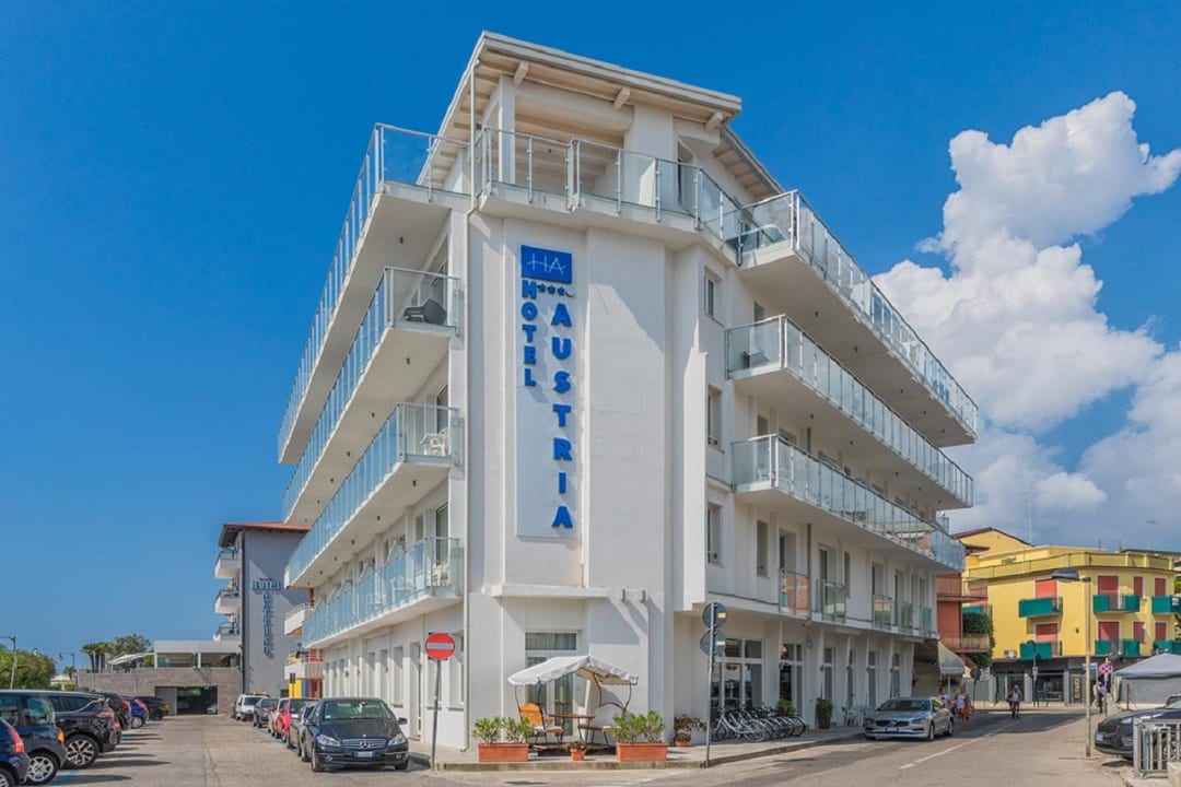 Außenansicht Hotel Austria