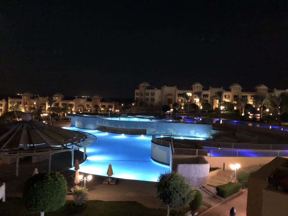 Pool Serenity Alpha Beach