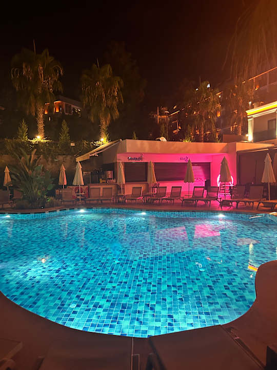 Pool Side Zeugma Hotel - Adult Only 16 Plus